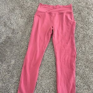 alphalete surface path laser cut leggings